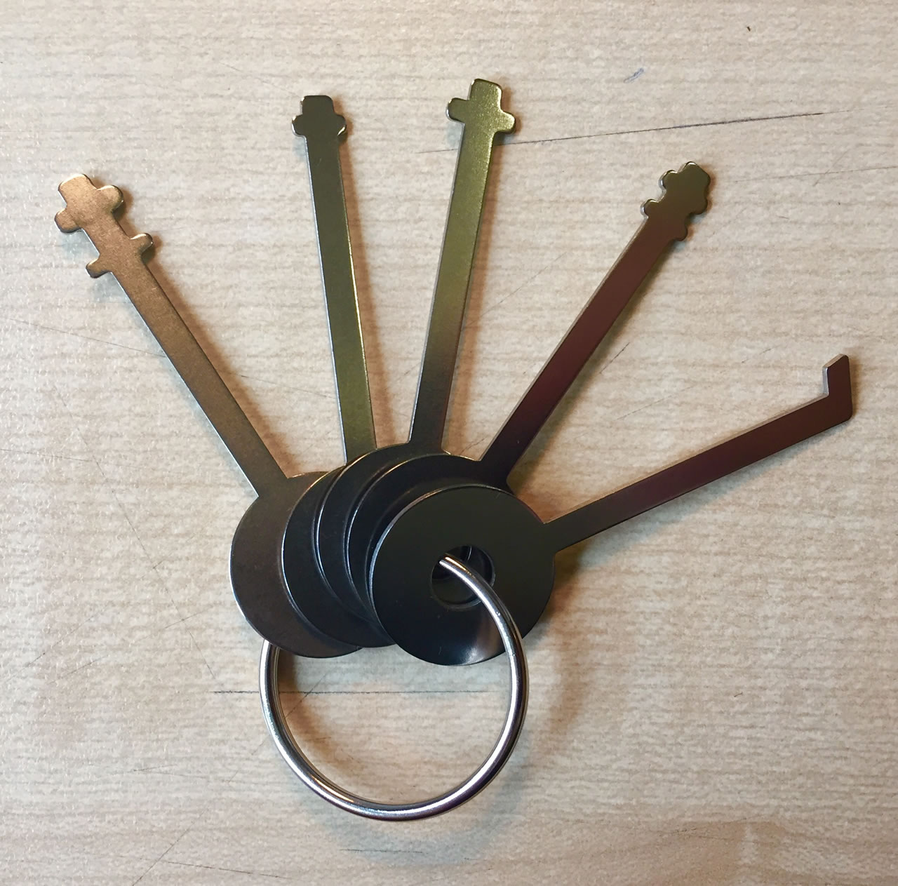 Padlock_Skeleton_Keys